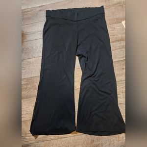 Liz Lange Maternity Flair Legs Pull-on Pants